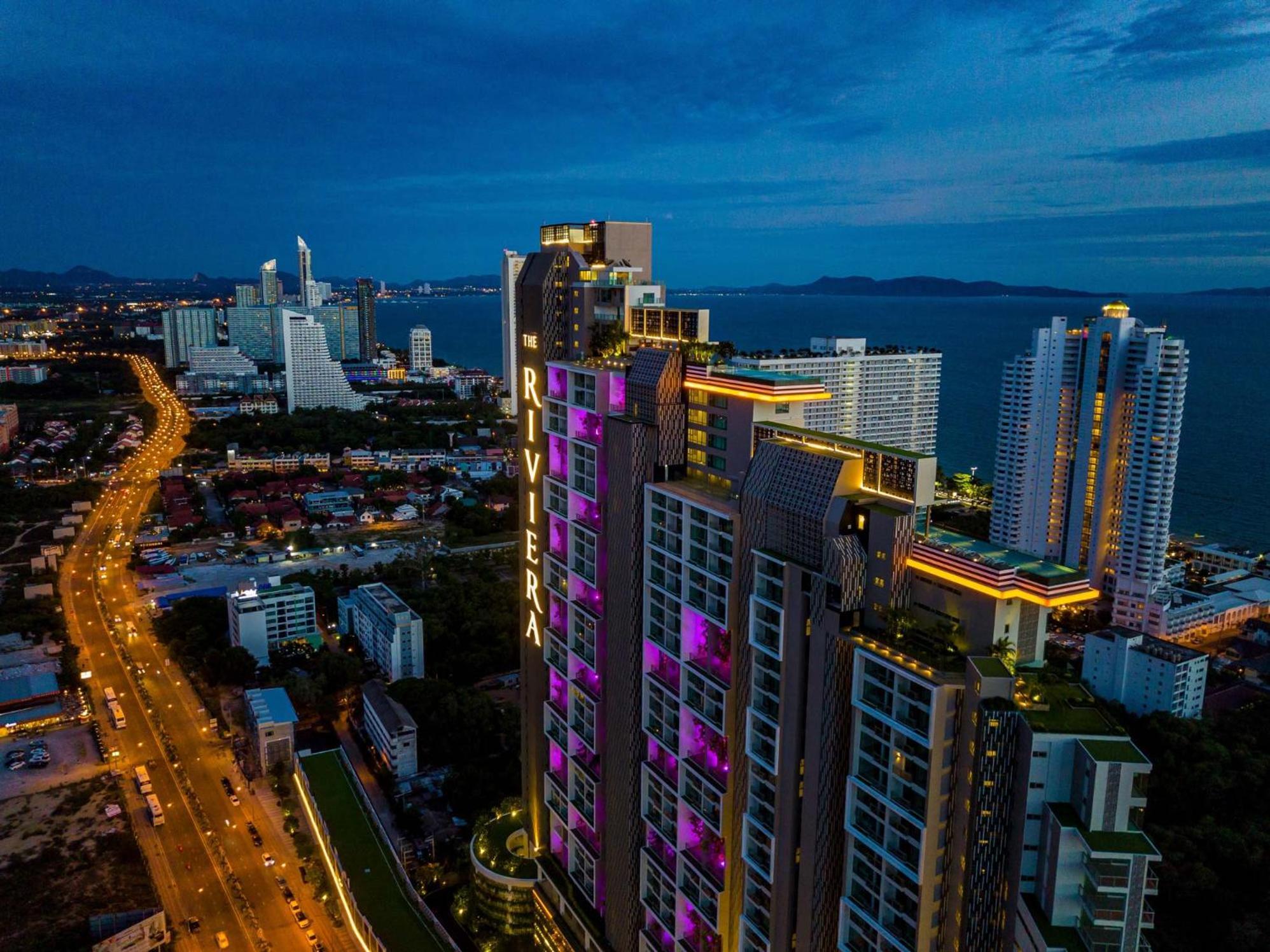 The Riviera Jomtien By Pattaya Holiday جومتين بيتش المظهر الخارجي الصورة